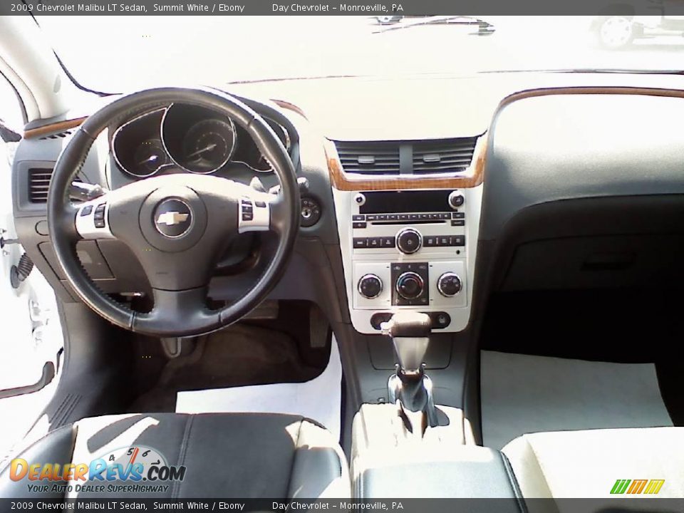 2009 Chevrolet Malibu LT Sedan Summit White / Ebony Photo #9