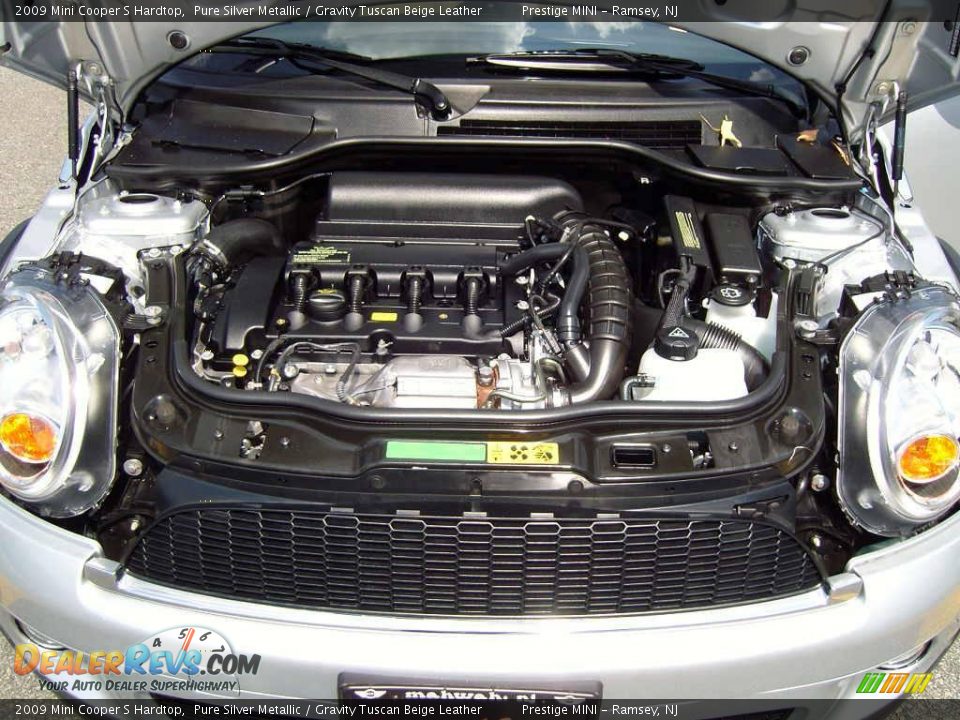 2009 Mini Cooper S Hardtop Pure Silver Metallic / Gravity Tuscan Beige Leather Photo #6