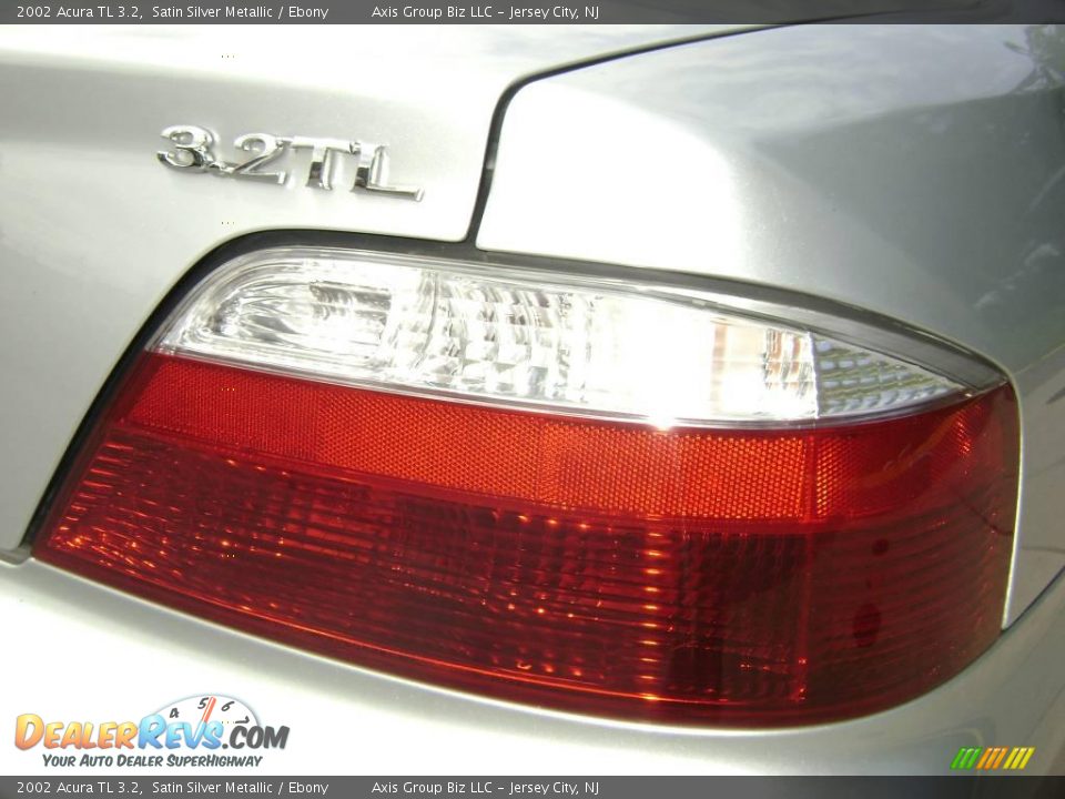 2002 Acura TL 3.2 Satin Silver Metallic / Ebony Photo #17
