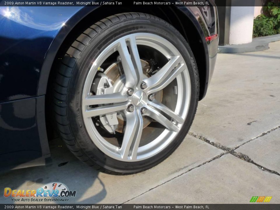 2009 Aston Martin V8 Vantage Roadster Midnight Blue / Sahara Tan Photo #6