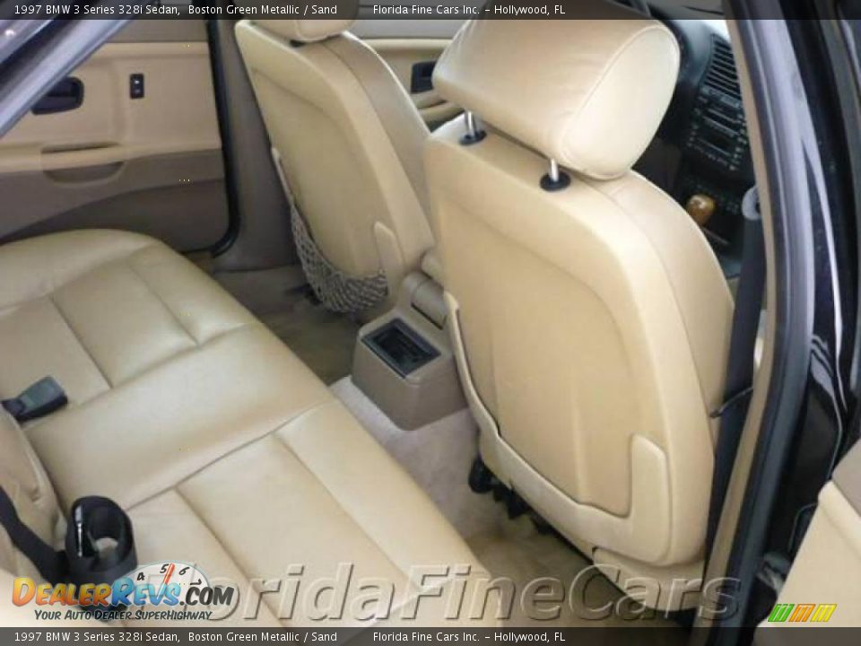 1997 BMW 3 Series 328i Sedan Boston Green Metallic / Sand Photo #15