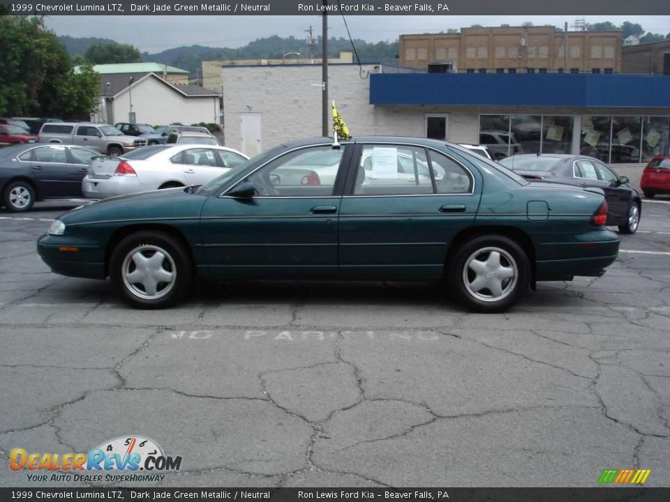 1999 Chevrolet Lumina LTZ Dark Jade Green Metallic / Neutral Photo #5