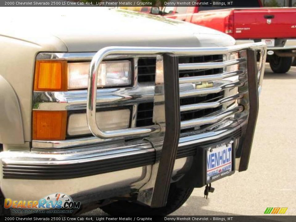 2000 Chevrolet Silverado 2500 LS Crew Cab 4x4 Light Pewter Metallic / Graphite Photo #4