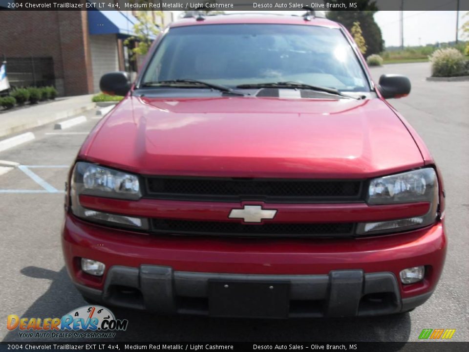 2004 Chevrolet TrailBlazer EXT LT 4x4 Medium Red Metallic / Light Cashmere Photo #3