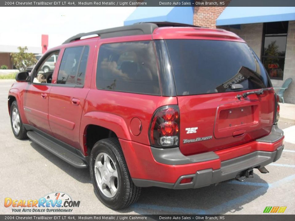 2004 Chevrolet TrailBlazer EXT LT 4x4 Medium Red Metallic / Light Cashmere Photo #8