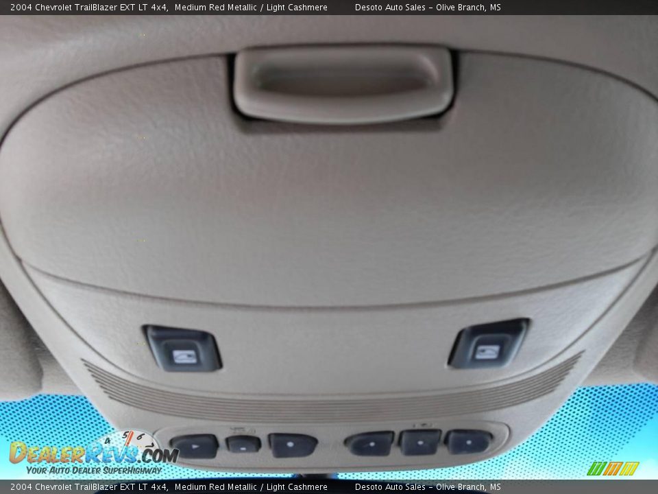 2004 Chevrolet TrailBlazer EXT LT 4x4 Medium Red Metallic / Light Cashmere Photo #13