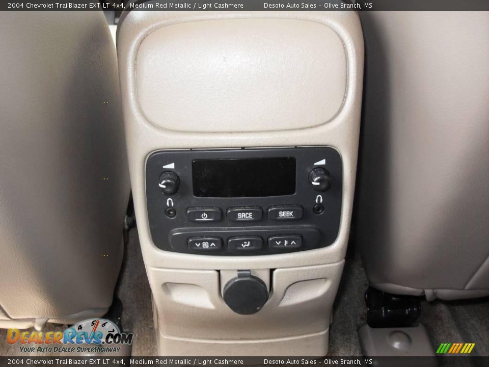 2004 Chevrolet TrailBlazer EXT LT 4x4 Medium Red Metallic / Light Cashmere Photo #20
