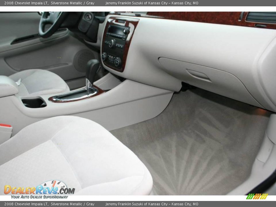 2008 Chevrolet Impala LT Silverstone Metallic / Gray Photo #8