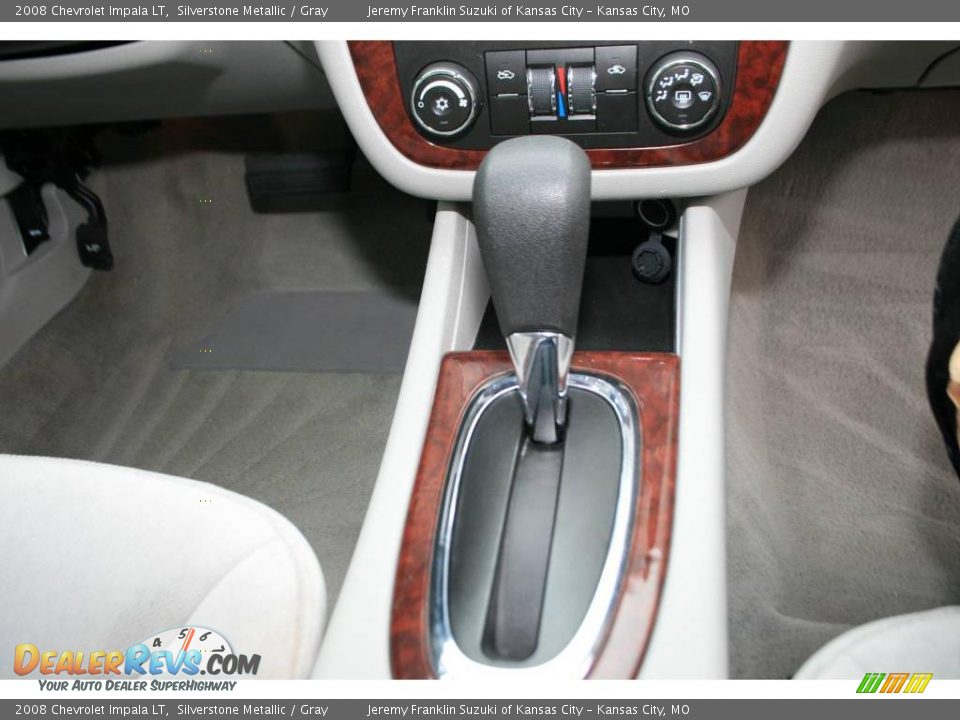 2008 Chevrolet Impala LT Silverstone Metallic / Gray Photo #12