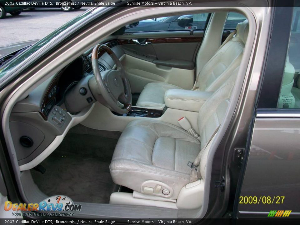 2003 Cadillac DeVille DTS Bronzemist / Neutral Shale Beige Photo #6