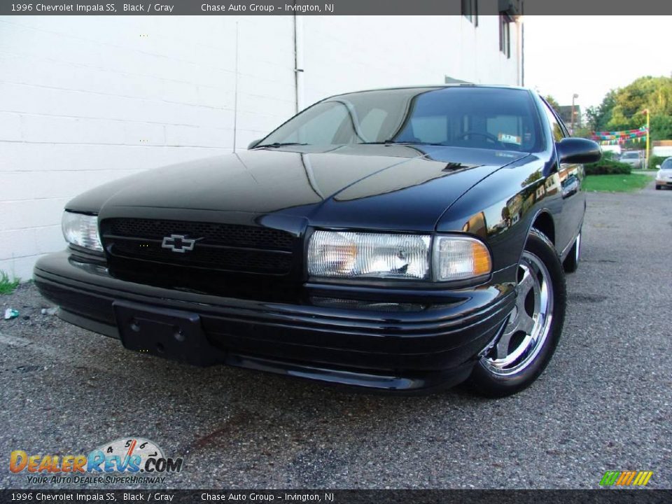 1996 Chevrolet Impala SS Black / Gray Photo #1