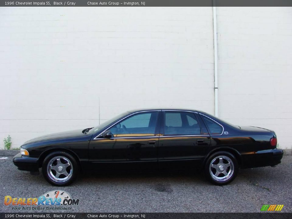 1996 Chevrolet Impala SS Black / Gray Photo #2