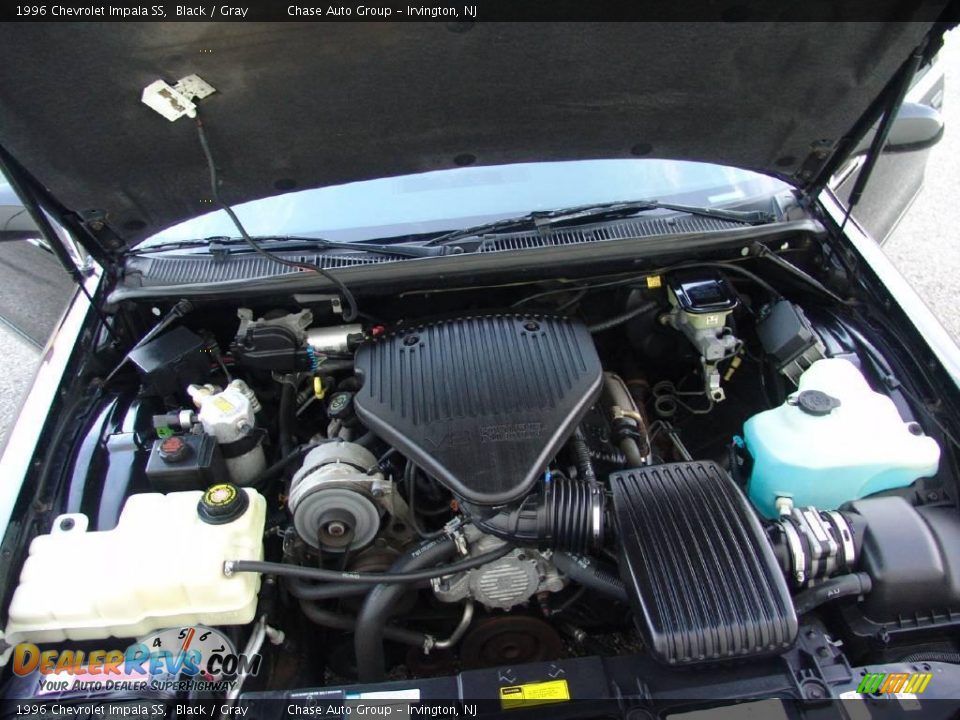 1996 Chevrolet Impala SS Black / Gray Photo #36