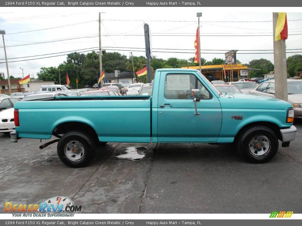 1994 Ford F150 XL Regular Cab Bright Calypso Green Metallic / Grey Photo #3