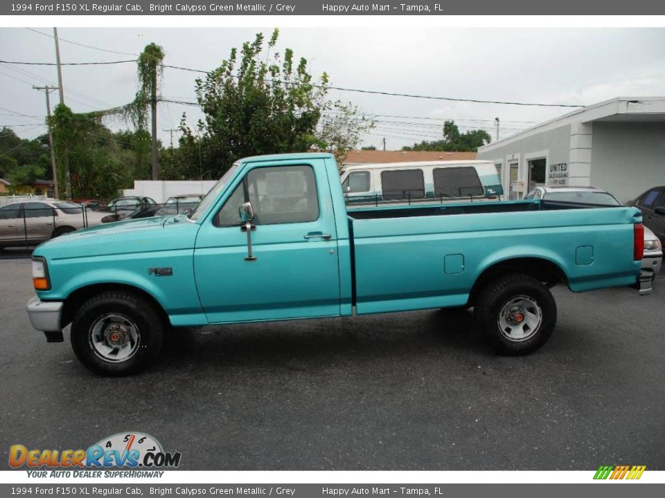 1994 Ford F150 XL Regular Cab Bright Calypso Green Metallic / Grey Photo #4