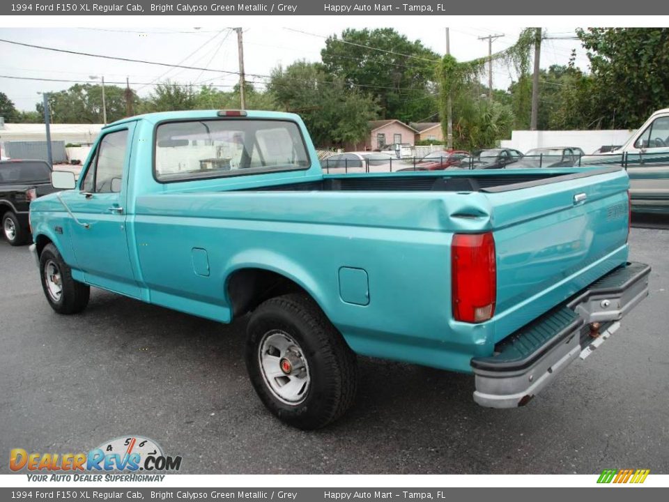 1994 Ford F150 XL Regular Cab Bright Calypso Green Metallic / Grey Photo #7