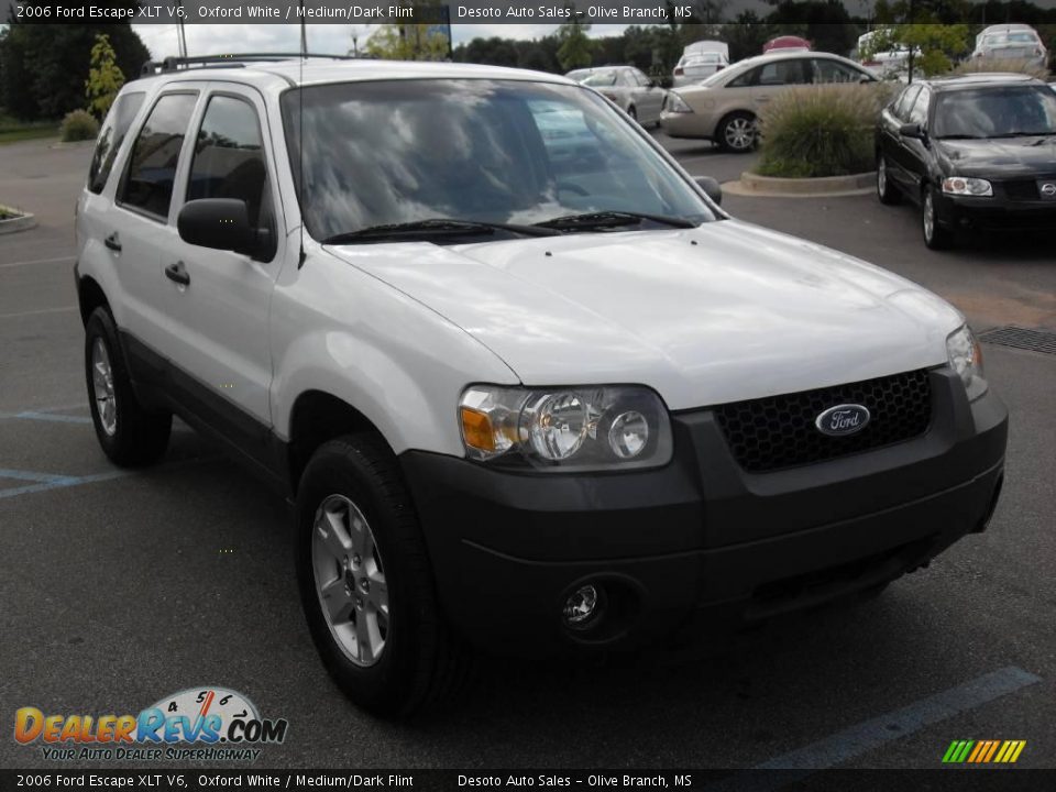 2006 Ford Escape XLT V6 Oxford White / Medium/Dark Flint Photo #4