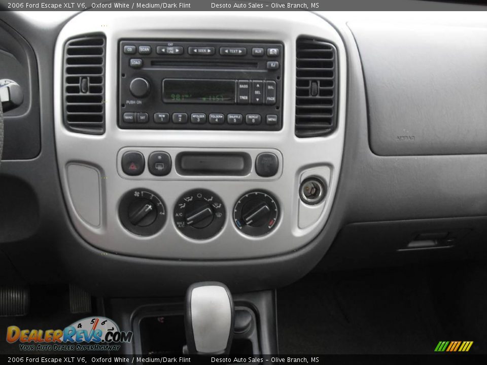 2006 Ford Escape XLT V6 Oxford White / Medium/Dark Flint Photo #11