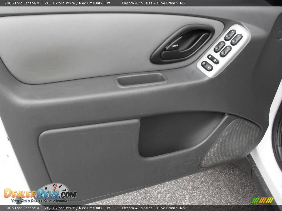 2006 Ford Escape XLT V6 Oxford White / Medium/Dark Flint Photo #12