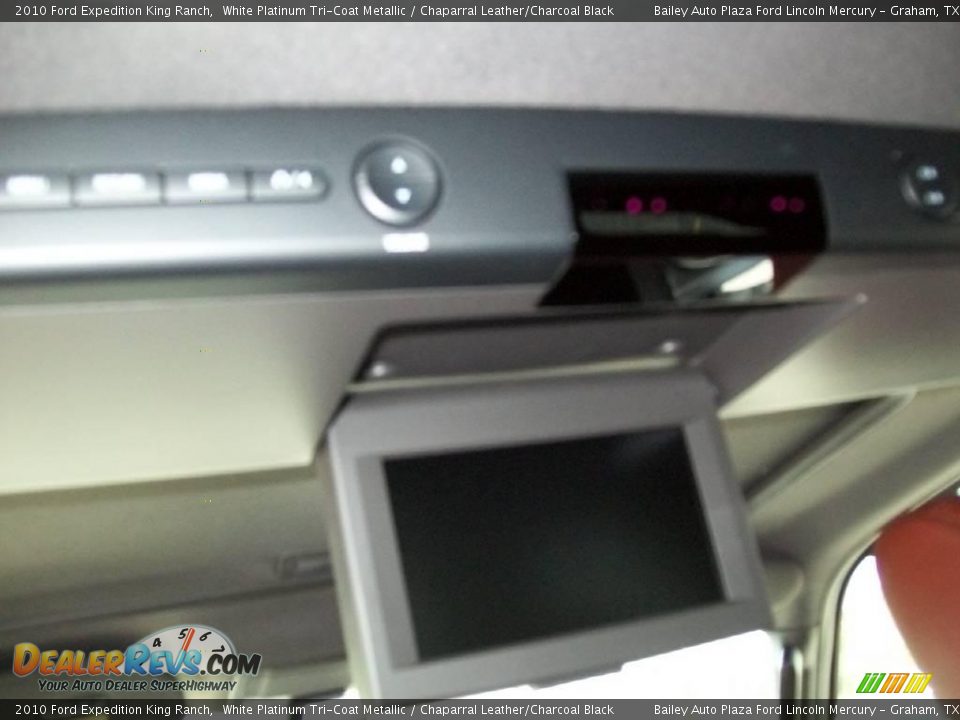 2010 Ford Expedition King Ranch White Platinum Tri-Coat Metallic / Chaparral Leather/Charcoal Black Photo #6