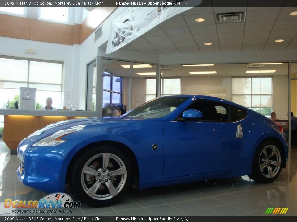 2009 Nissan 370Z Coupe Monterey Blue / Black Cloth Photo #6