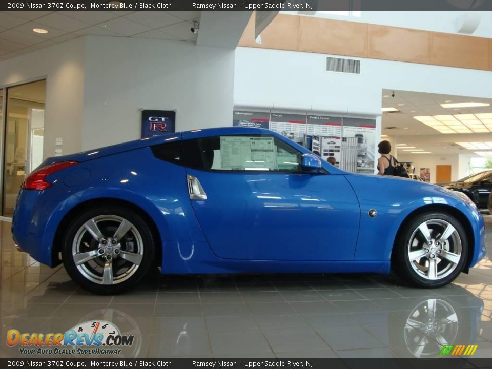 2009 Nissan 370Z Coupe Monterey Blue / Black Cloth Photo #12