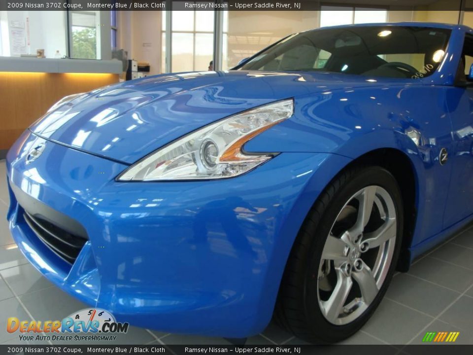 2009 Nissan 370Z Coupe Monterey Blue / Black Cloth Photo #16