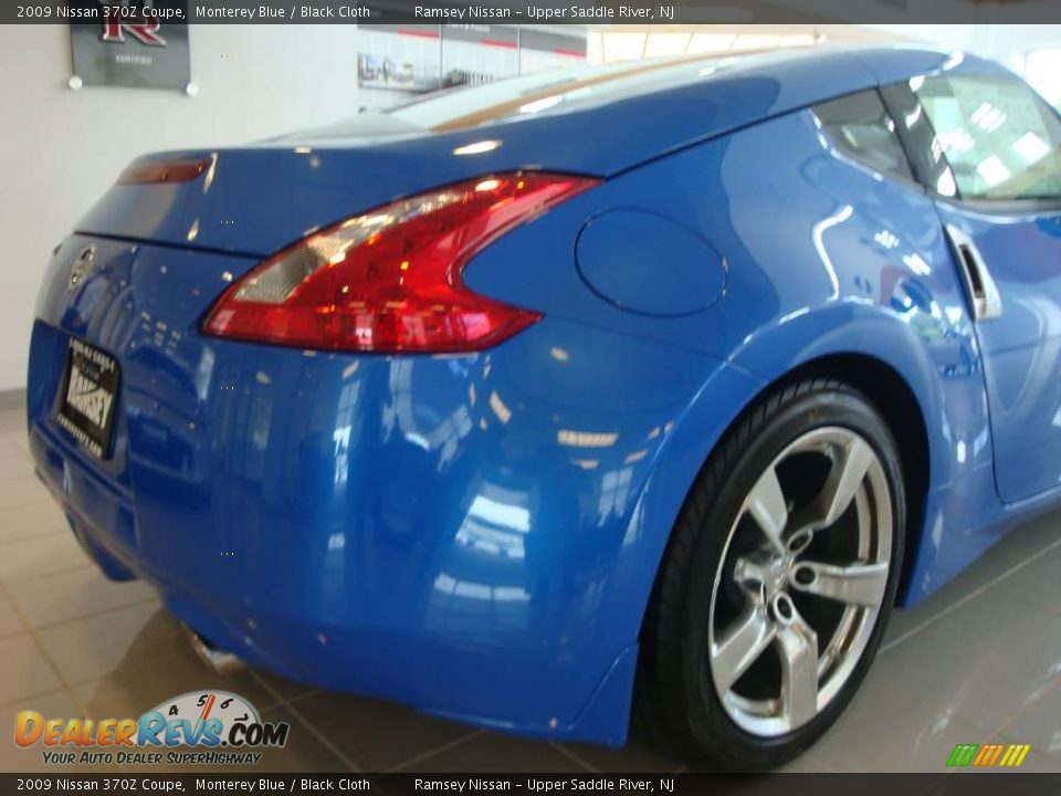 2009 Nissan 370Z Coupe Monterey Blue / Black Cloth Photo #20