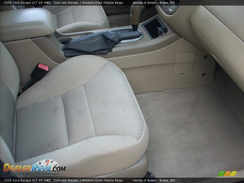 2005 Ford Escape XLT V6 4WD Gold Ash Metallic / Medium/Dark Pebble Beige Photo #18