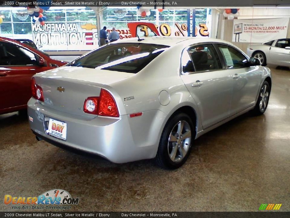 2009 Chevrolet Malibu LT Sedan Silver Ice Metallic / Ebony Photo #4
