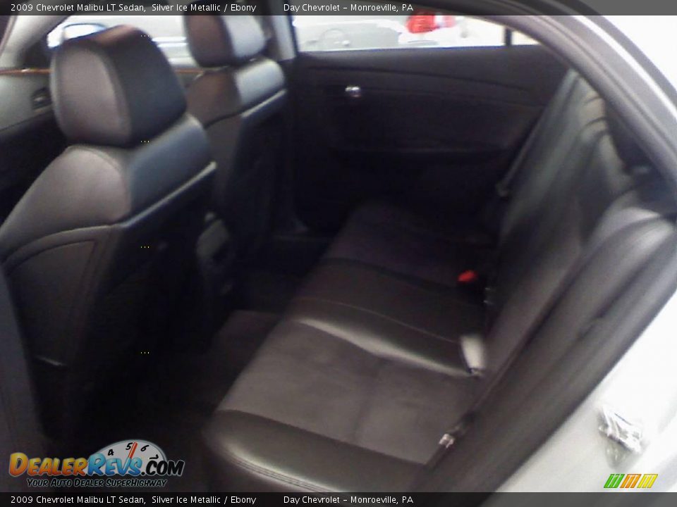 2009 Chevrolet Malibu LT Sedan Silver Ice Metallic / Ebony Photo #8