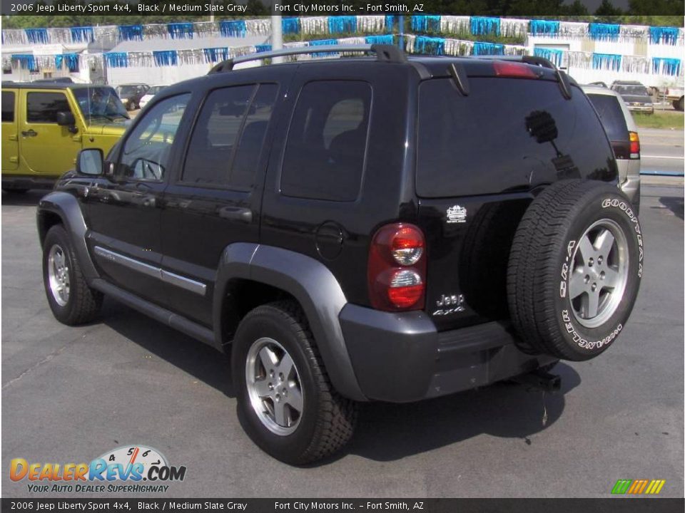 2006 Jeep Liberty Sport 4x4 Black / Medium Slate Gray Photo #2