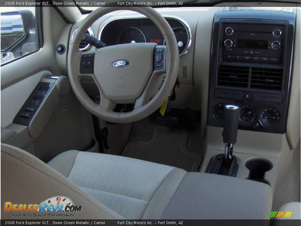 2008 Ford Explorer XLT Stone Green Metallic / Camel Photo #8