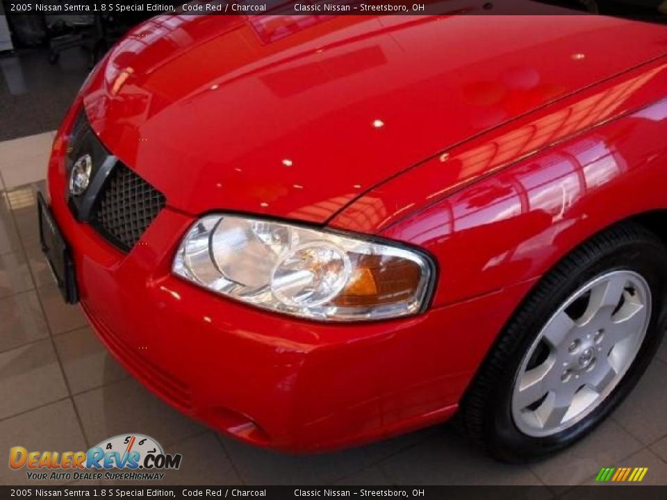 2005 Nissan Sentra 1.8 S Special Edition Code Red / Charcoal Photo #7