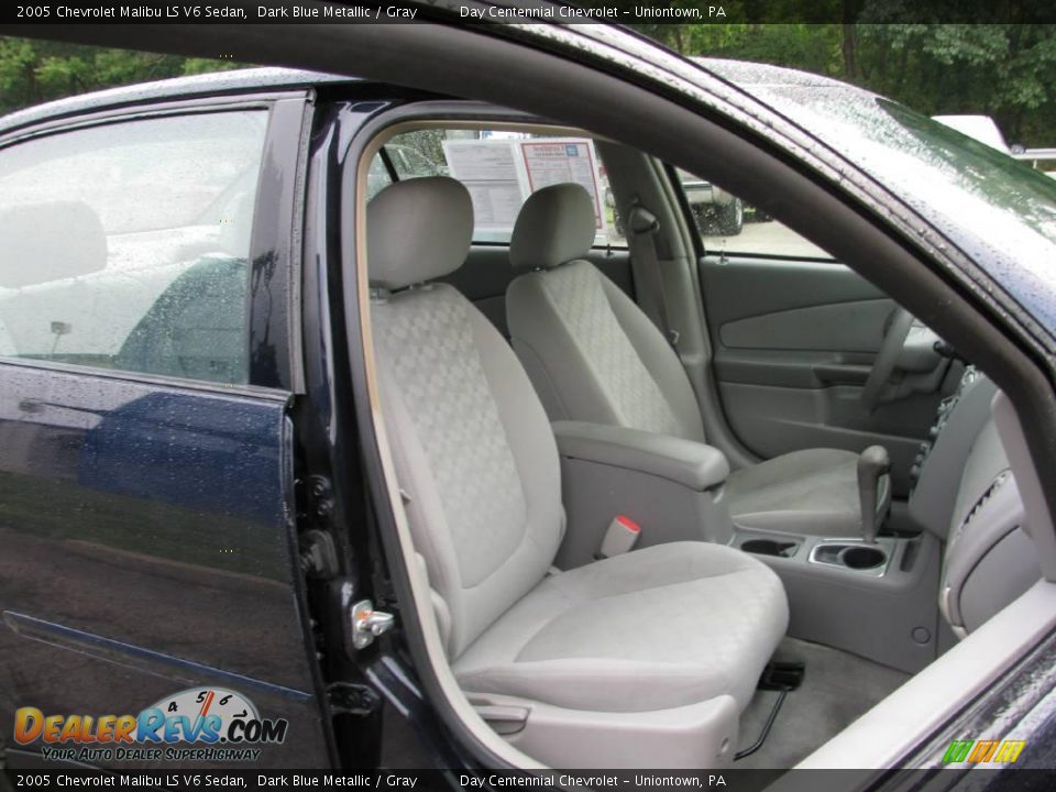 2005 Chevrolet Malibu LS V6 Sedan Dark Blue Metallic / Gray Photo #7