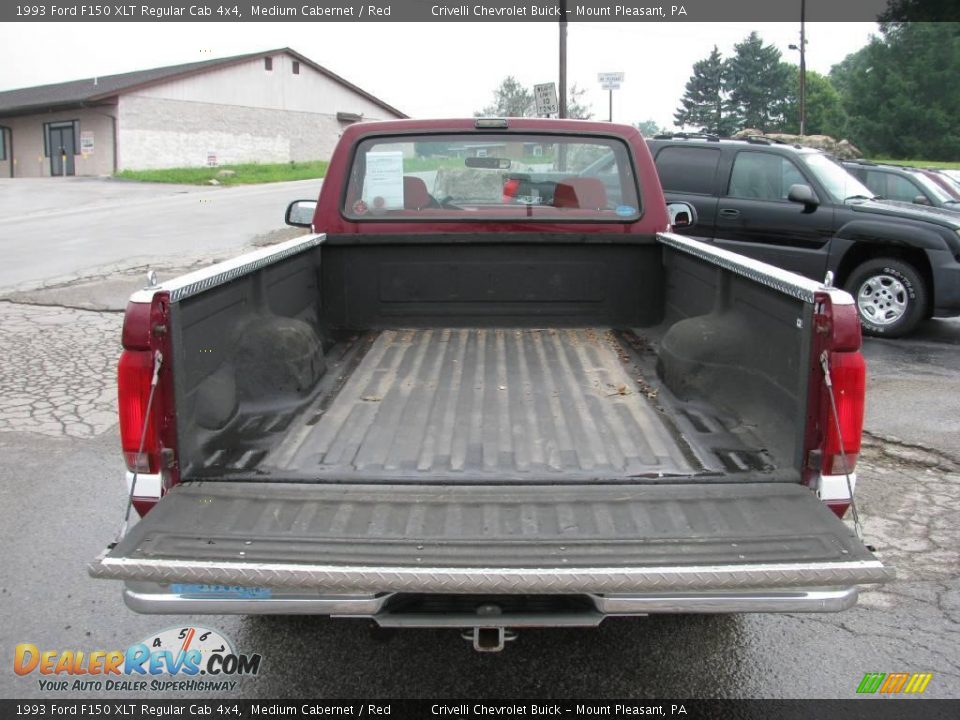 1993 Ford F150 XLT Regular Cab 4x4 Medium Cabernet / Red Photo #5