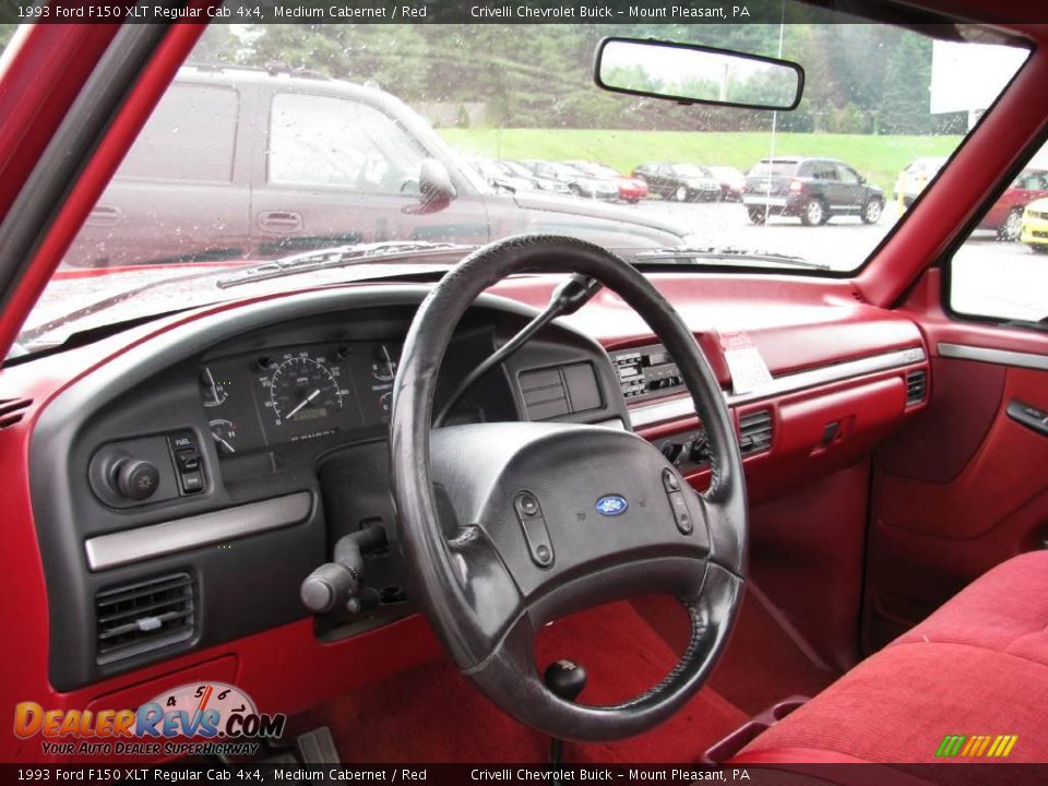 1993 Ford F150 XLT Regular Cab 4x4 Medium Cabernet / Red Photo #16