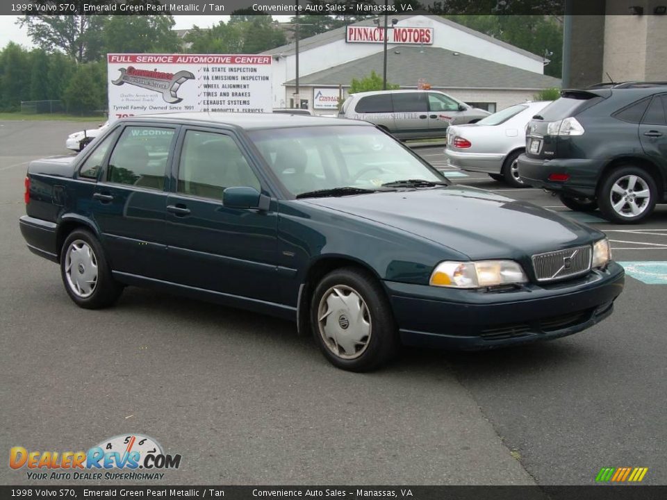 1998 Volvo S70 Emerald Green Pearl Metallic / Tan Photo #2