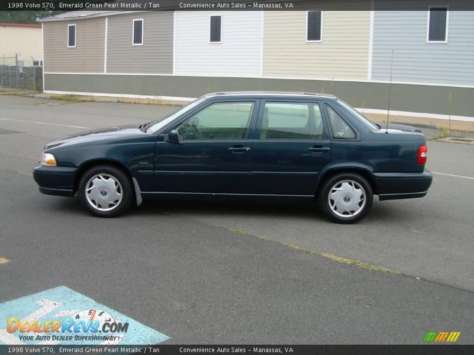1998 Volvo S70 Emerald Green Pearl Metallic / Tan Photo #5