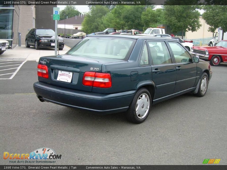 1998 Volvo S70 Emerald Green Pearl Metallic / Tan Photo #8