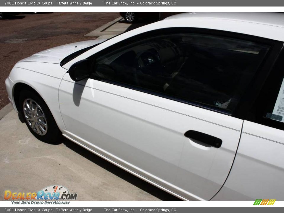 2001 Honda Civic LX Coupe Taffeta White / Beige Photo #17