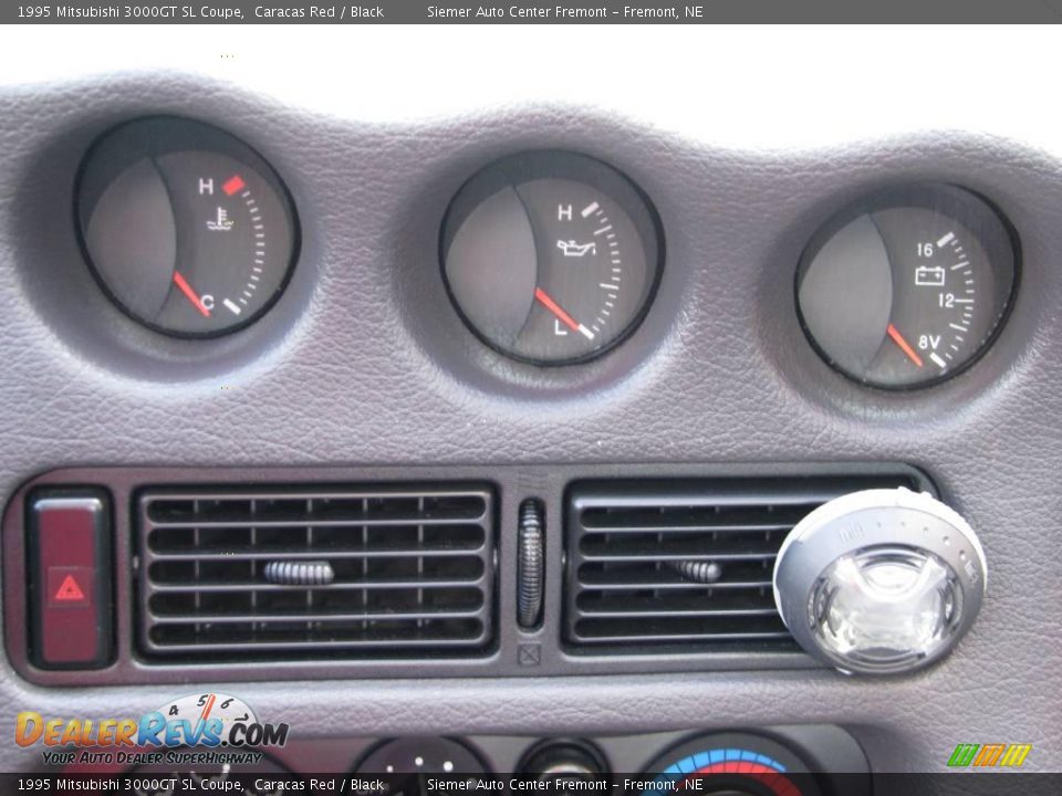 1995 Mitsubishi 3000GT SL Coupe Caracas Red / Black Photo #16