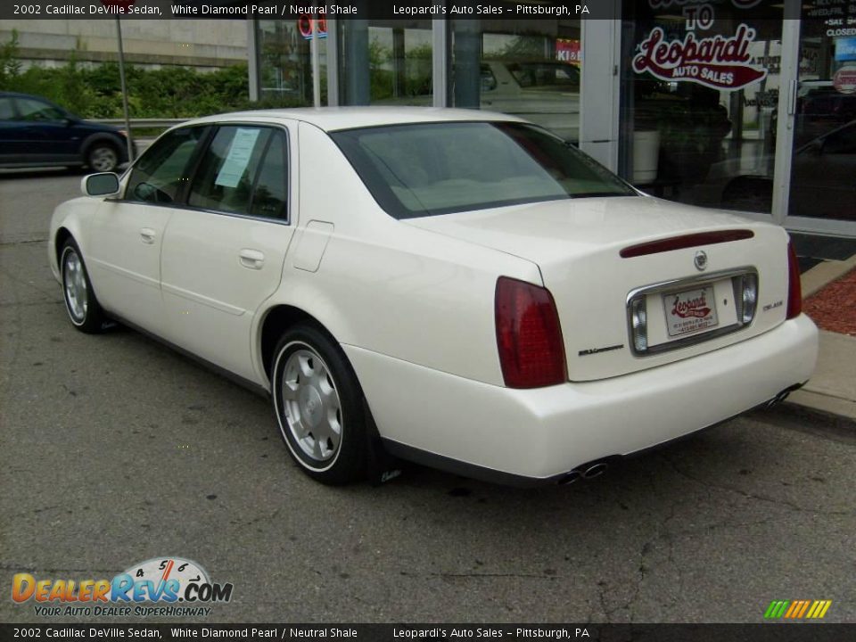 2002 Cadillac DeVille Sedan White Diamond Pearl / Neutral Shale Photo #3