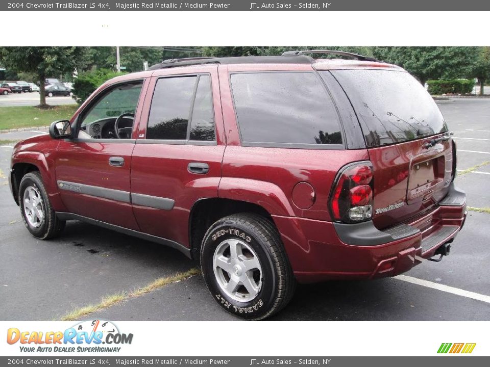 2004 Chevrolet TrailBlazer LS 4x4 Majestic Red Metallic / Medium Pewter Photo #4