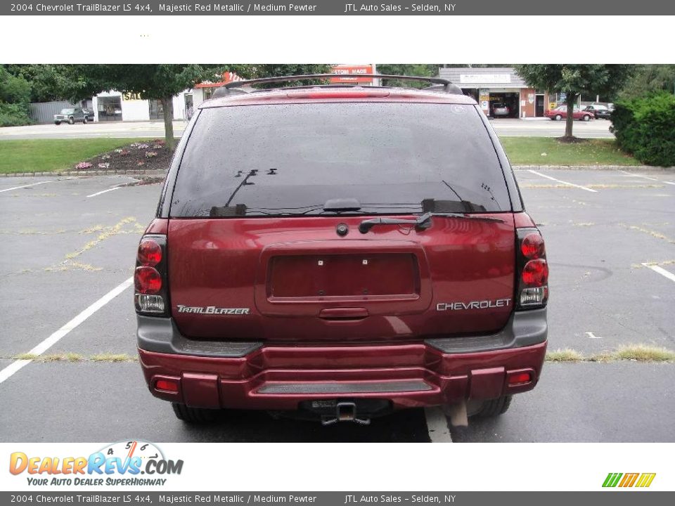 2004 Chevrolet TrailBlazer LS 4x4 Majestic Red Metallic / Medium Pewter Photo #5