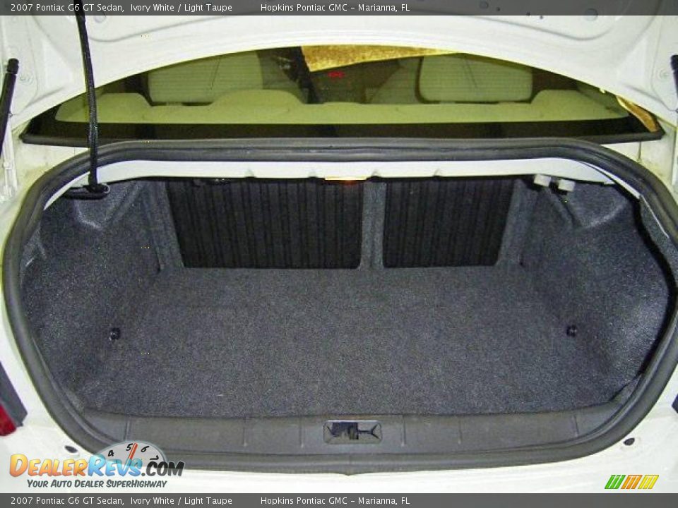 2007 Pontiac G6 GT Sedan Ivory White / Light Taupe Photo #10