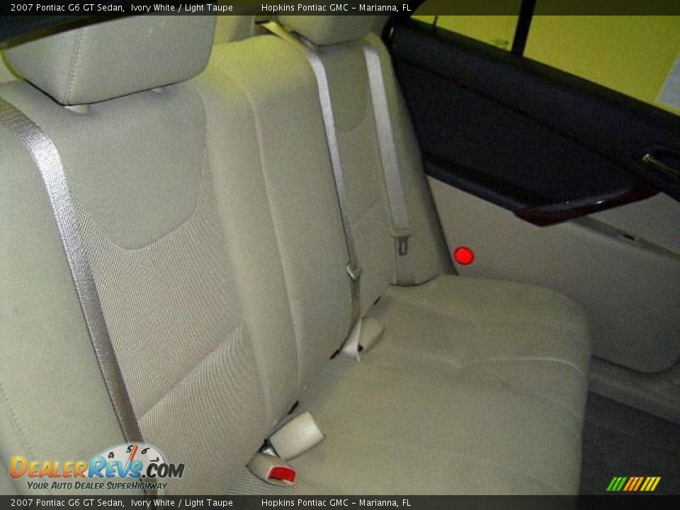 2007 Pontiac G6 GT Sedan Ivory White / Light Taupe Photo #13