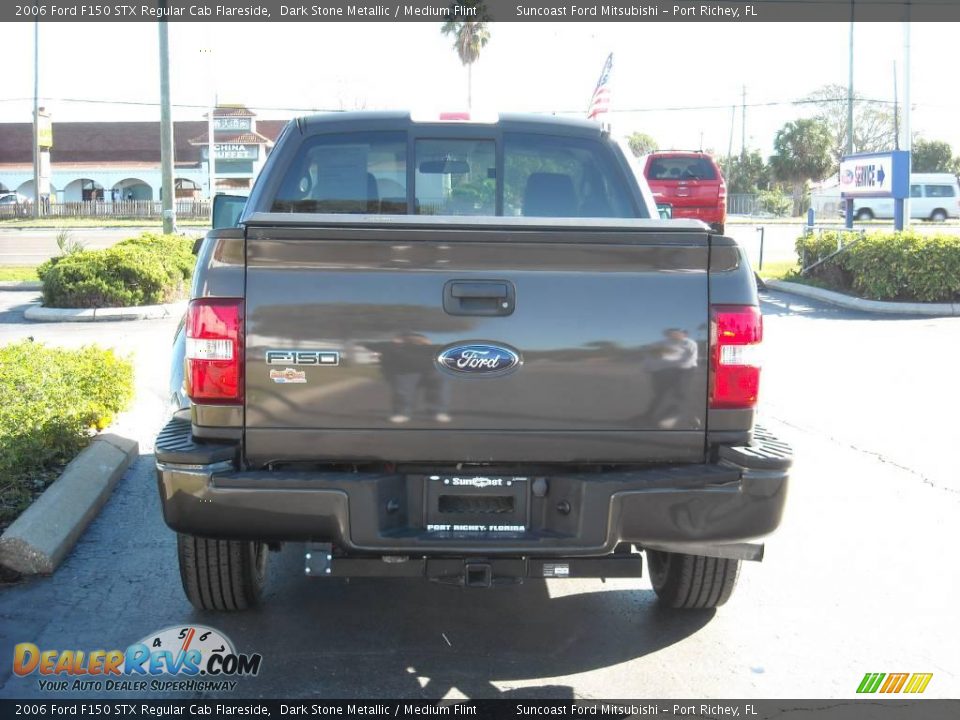 2006 Ford F150 STX Regular Cab Flareside Dark Stone Metallic / Medium Flint Photo #4
