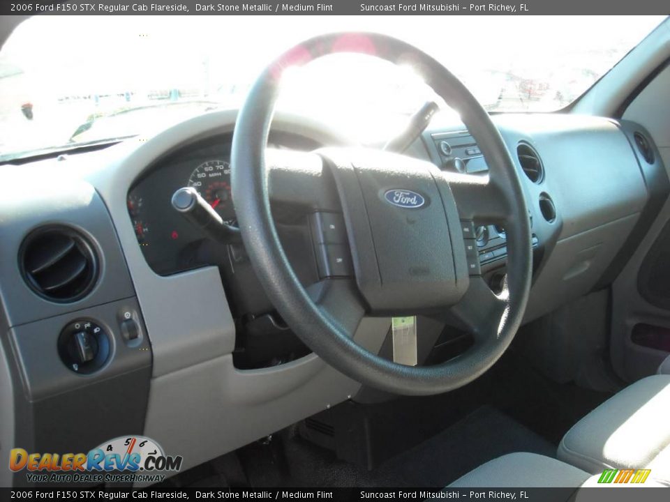 2006 Ford F150 STX Regular Cab Flareside Dark Stone Metallic / Medium Flint Photo #18
