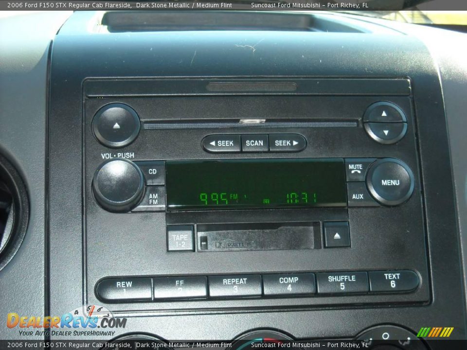 2006 Ford F150 STX Regular Cab Flareside Dark Stone Metallic / Medium Flint Photo #25